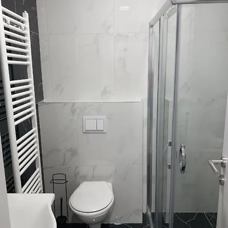 Apartman Iris Lejlighed